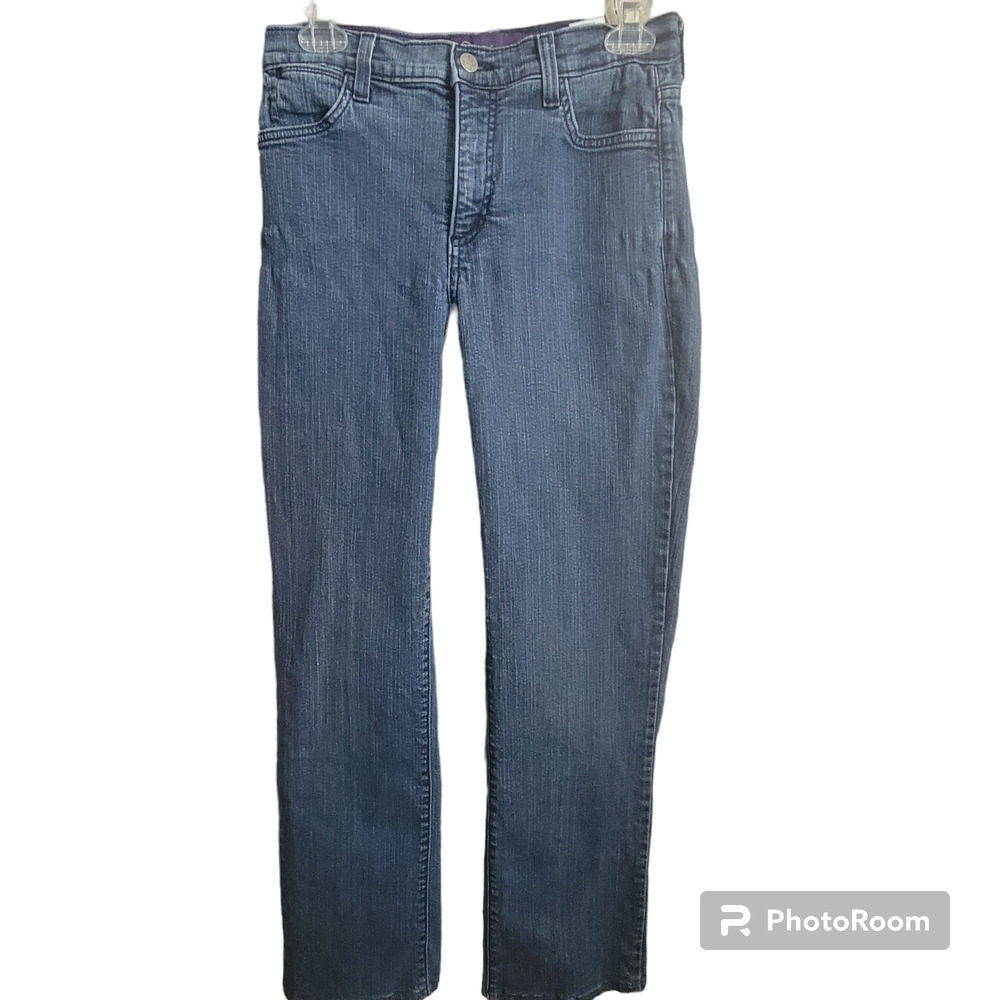 NYDJ Size 6 Embroidered Rear Pocket Style# 73169 Straight Leg 5 Pocket Very Nice